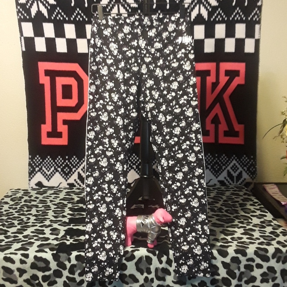 NWT Pink vs Ultimate Leggings